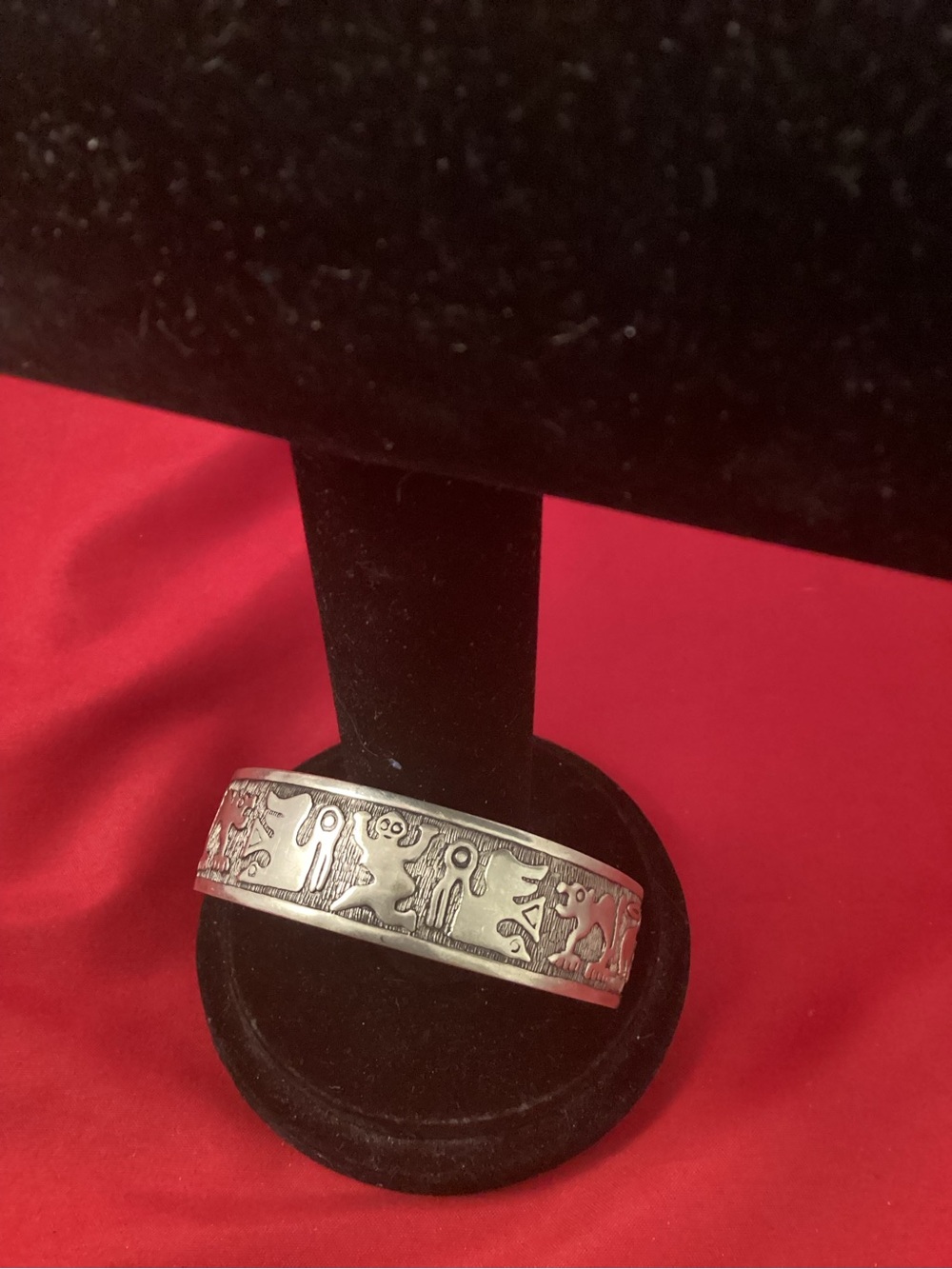 Alpaca Silvertone Etched Animal Bangle Cuff Bracelet